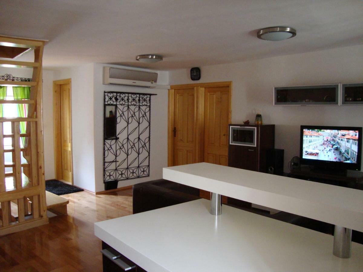 Apartment Jimmy - Luxury 65M2 Two Bedrooms Aprtmnt دوبروفينك المظهر الخارجي الصورة